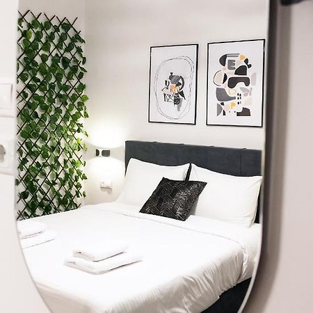 Stylish Apartment Солун Екстериор снимка