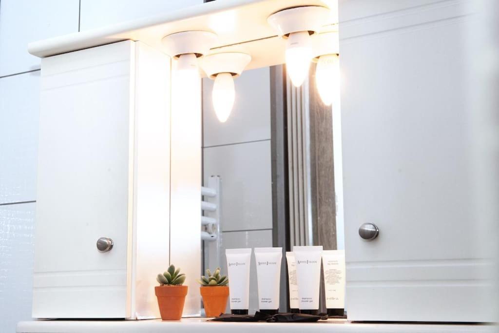 Stylish Apartment Солун Екстериор снимка