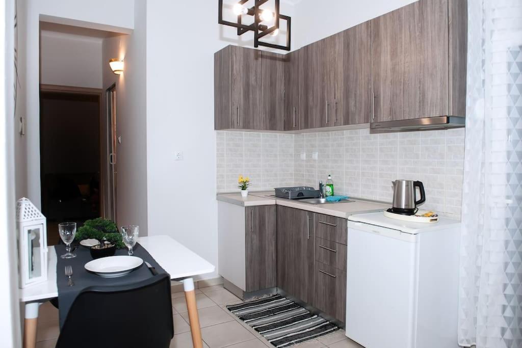 Stylish Apartment Солун Екстериор снимка